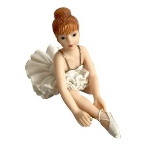 Vintage Leonardo Collection Ballerina Figurine Ballet Dancer Excellent